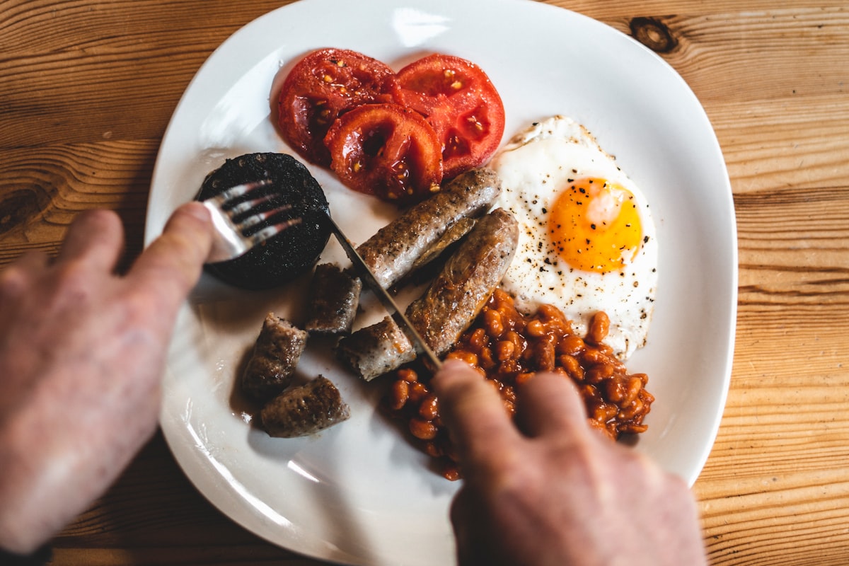 Protein timing strategies